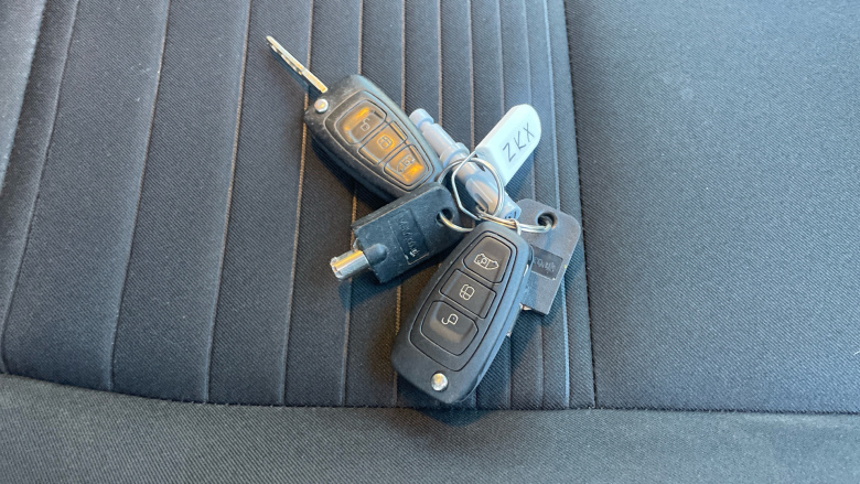 Ford Transit Custom 300 L2 Diesel Fwd 2.0 EcoBlue 130ps Low Roof Limited Van